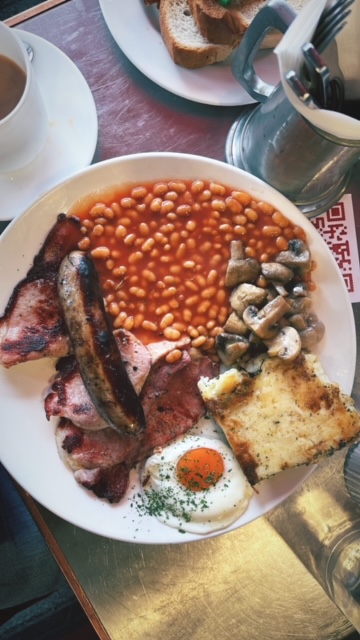 Terry's Cafe London - English Breakfast